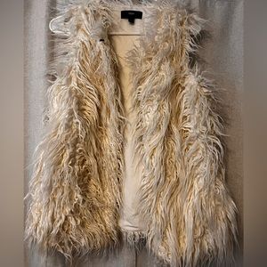 Fur vest